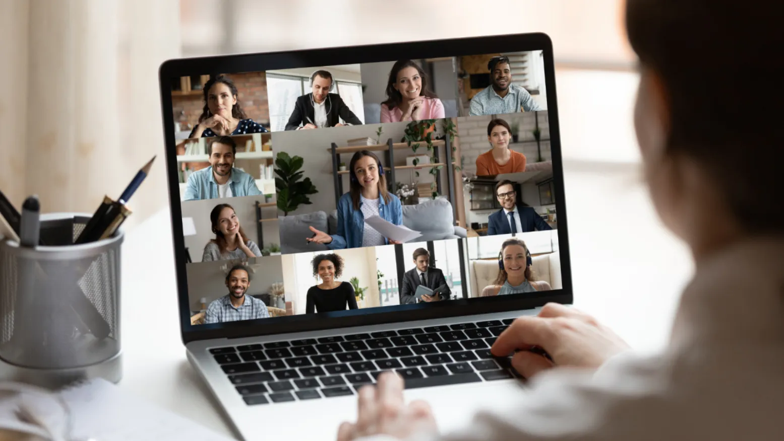 Top 5 Productivity Apps Every Remote Worker Should Use in 2025