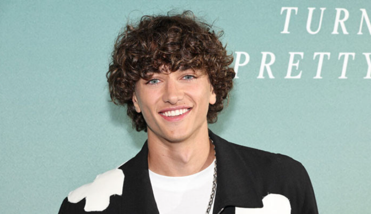 Gavin Casalegno Height